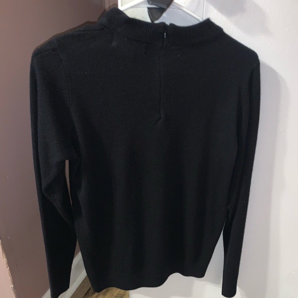 Black Carolyn Taylor sweater